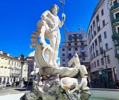 piazza dell'Unità d'Italia, trieste, trst, veliki trg trst, glavni trg v trstu, trst italija, italija