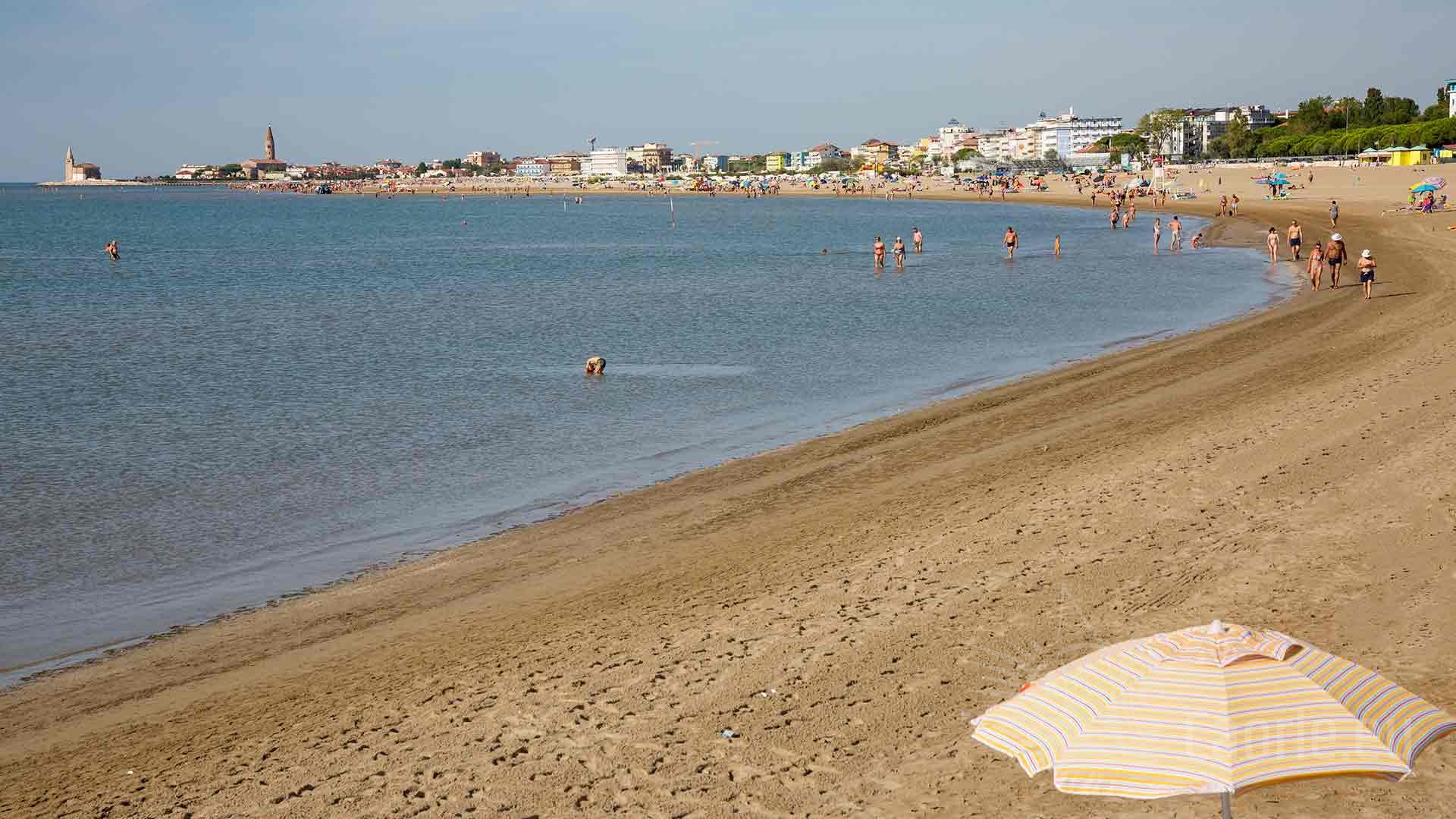 cItalija plaže, plaže italija, plaže v italiji, plaže blizu meje, italijanske plaže blizu slovenske meje, plaže v italiji blizu slovenije, sistiana, baia di sistiana, plaža caravella, caravela plaža, caravella beach, baia di sistiana beach, sistiana beach, italy beach, italijanske plaže, lignano sabbiadoro, levante, italija morje