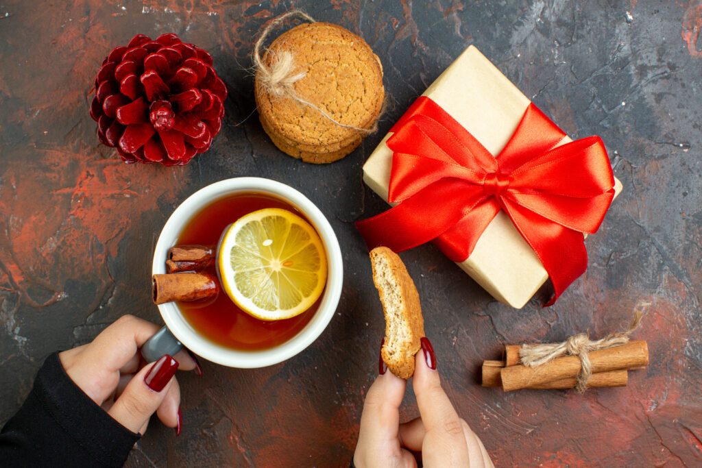 božični čaj, recept za božičn čaj, domači čaj, domači božični čaj, eko čaj, čaj za darilo, božična darila, božično darilo, darilo, božično darilo za družino, božično darilo zanj, božično darilo zanjo, božično darilo za sodelavko, božično darilo za prijateljico, božično darilo za punco, skodelica čaja, pravi čaj, sestavine za božični čaj, praznični čaj, christmas tea