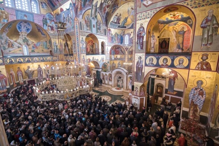 Pravoslavni božič 2024 in pravoslavno novo leto – Trideseta
